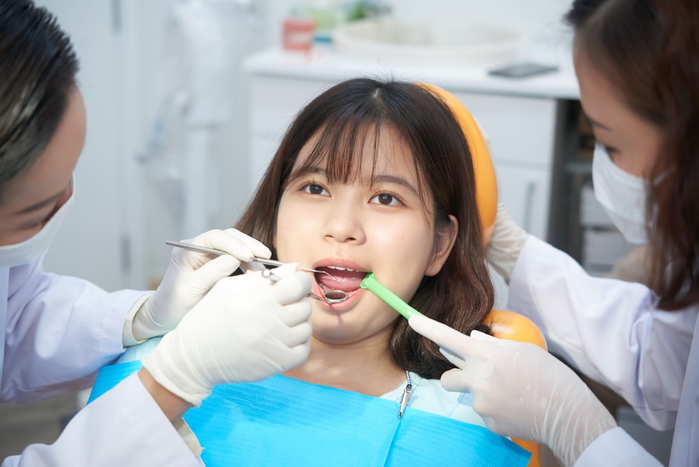 Read more about the article 隱適美骨釘好重要，暴牙、嘴凸都不可少