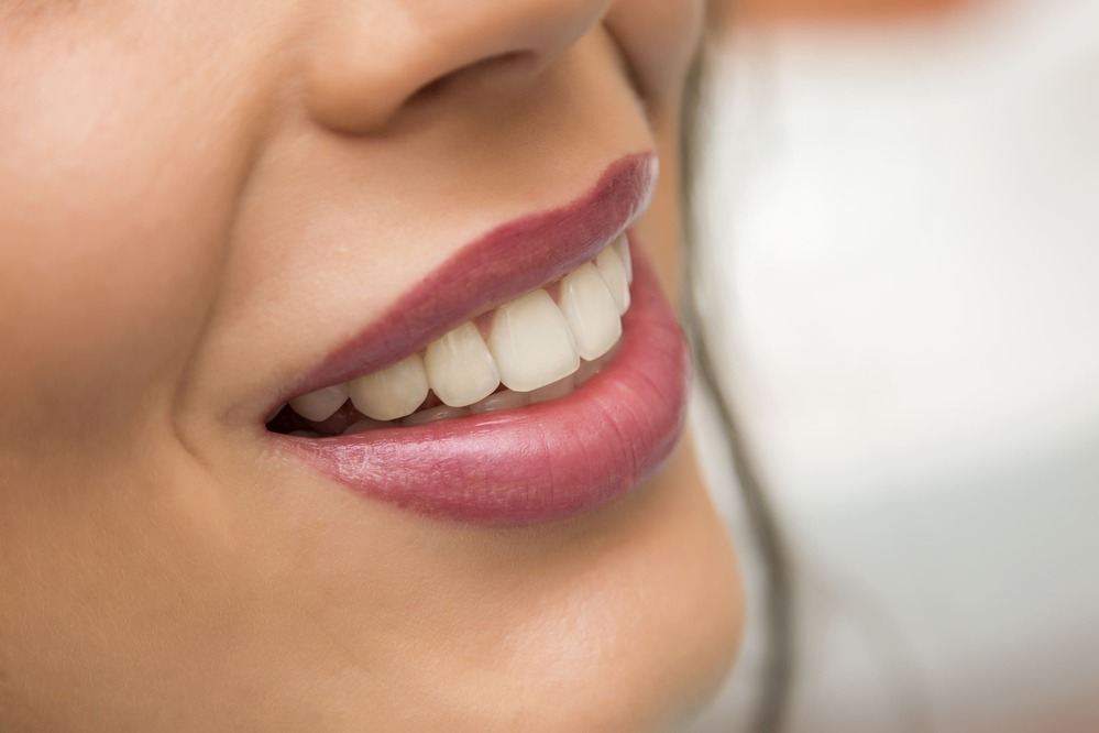 teeth-and-lips-2022-04-19-01-56-23-utc (1)