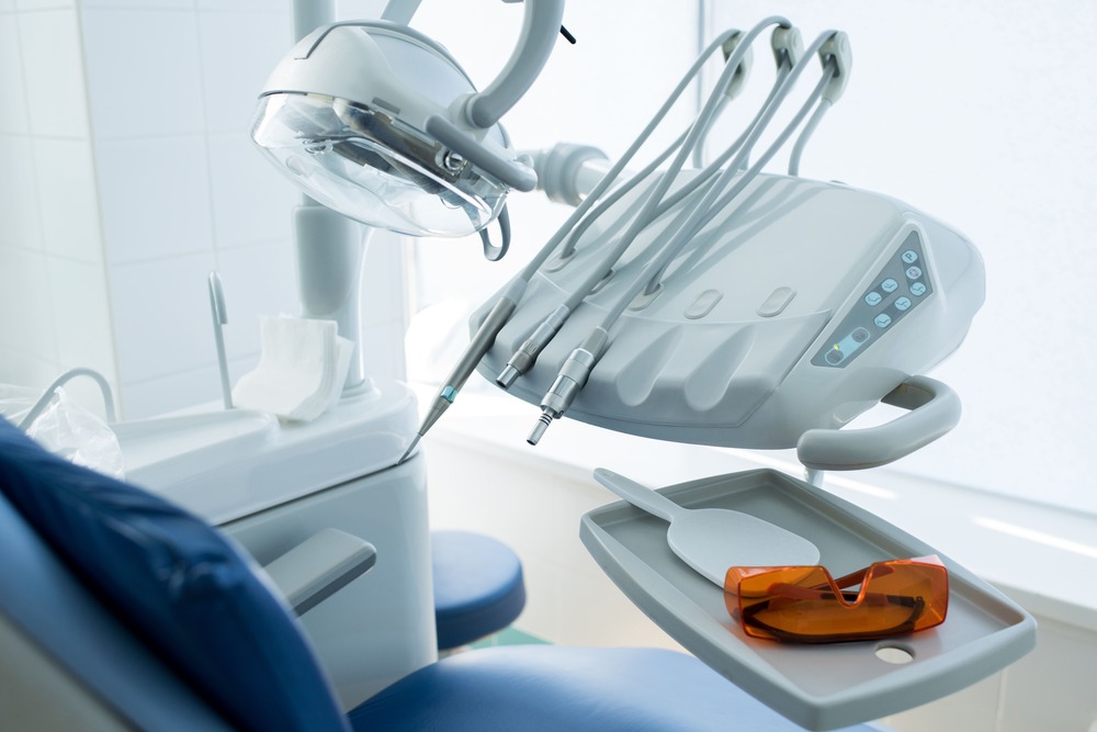modern-working-apparatus-of-dentist-2022-02-02-04-48-57-utc (1) (1)