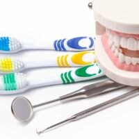 white-teeth-2021-08-30-08-39-58-utc (1)